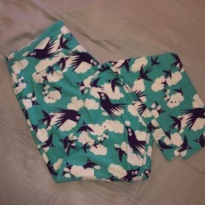 One Size LuLaRoe Leggings Dr. Seuss-ish